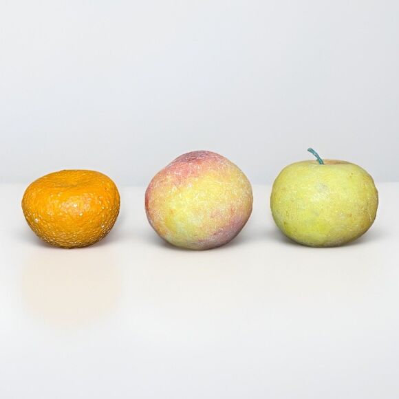 Vintage Italian Alabaster Stone Fruit Apple Tangerine Peach Trio Hand Carved - Picture 2 of 10